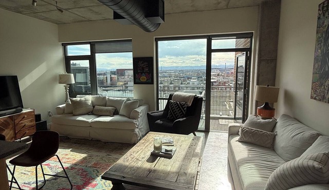 Downtown Denver Penthouse - Walk to Union Station, Ball Arena & Coors Field