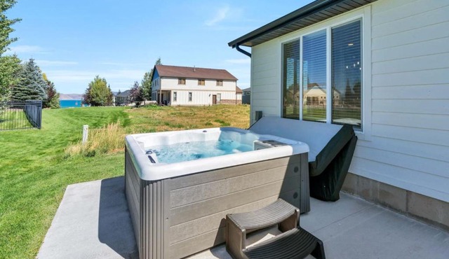 Dream Bear Lake Getaway w/Hot Tub & Yard