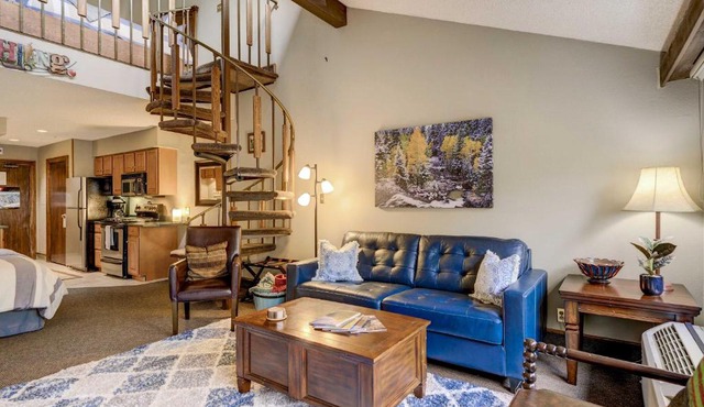 Durango Lofted Studio ~ 9 Mi to Purgatory Resort! in Durango