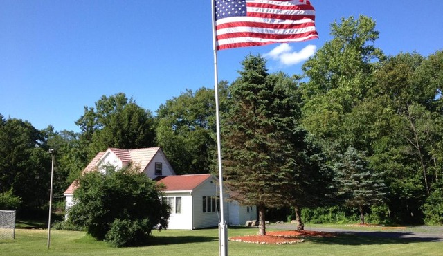 Echo Valley Cottages in Coolbaugh
