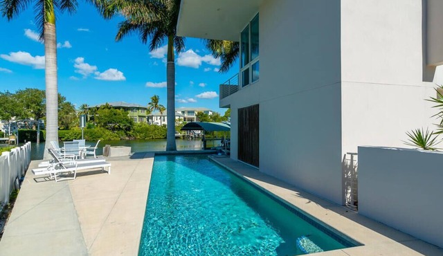Exclusive 5-Level Waterfront Solstice House on Sarasota Bay