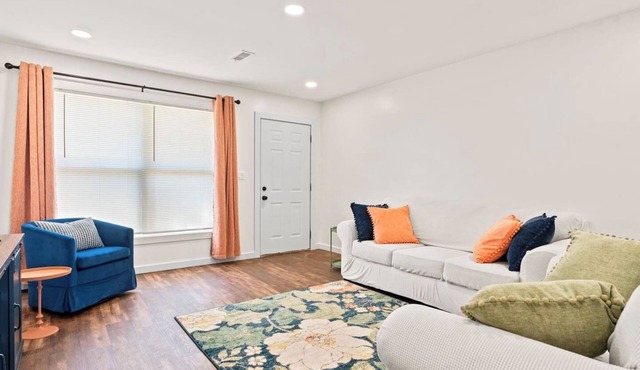 Extended Stay - Park Place #2 - Stylish, Comfort, & Convenience, Just Like Home in Richmond