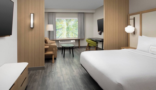 Fairfield Inn & Suites by Marriott Gainesville I-75 in Gainesville