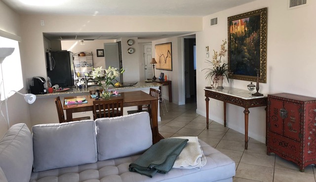 Fantastic 3BR overlooking Hibiscus Golf Course! Heated Pool! EZ drive to Beach!