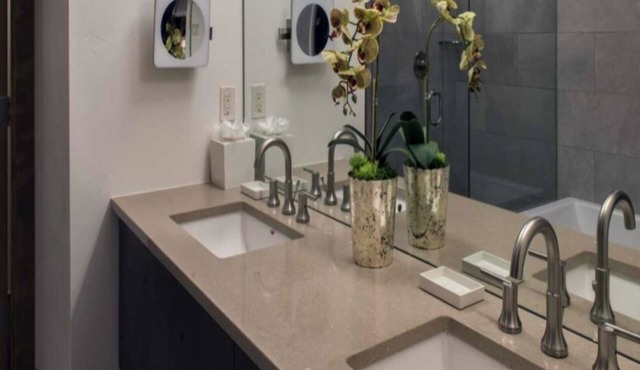 Fantastic slopeside resort with all the amenities