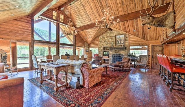 Fish Creek Ranch Lodge with Hot Tub and Game Room