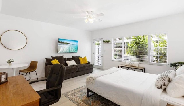 Fresh Cozy Studio – Victoria Park Near Beach