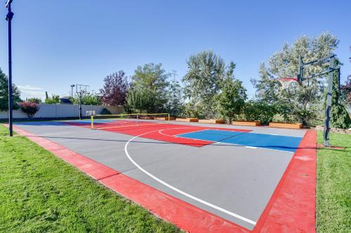 Game Room + Home Office: Spacious Kaysville Escape