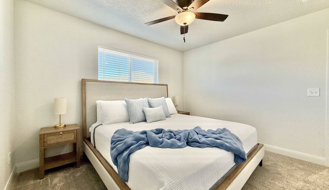 Glendale Townhome | Hot Tub Near Zion & Bryce