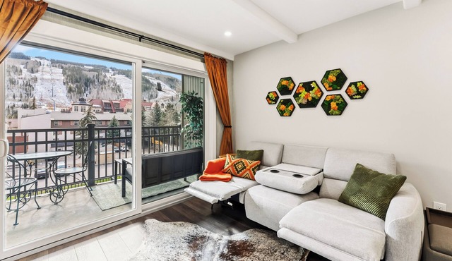 Gondola-side Apartment in Vail
