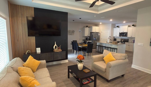 Hansell Villa + 12 PPL + Pet Friendly + BBQ + Games