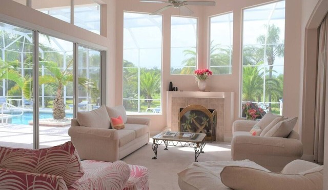 Heated Pool, Spa & Gym Near Beach, pets ok Scroll below photos 2 put dates in in NEW SMYRNA BEACH