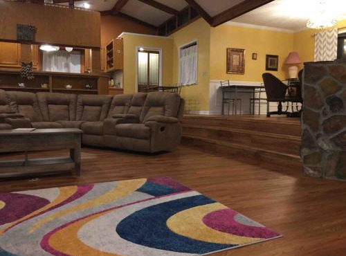 Home away from home quiet and plenty of space in Dothan