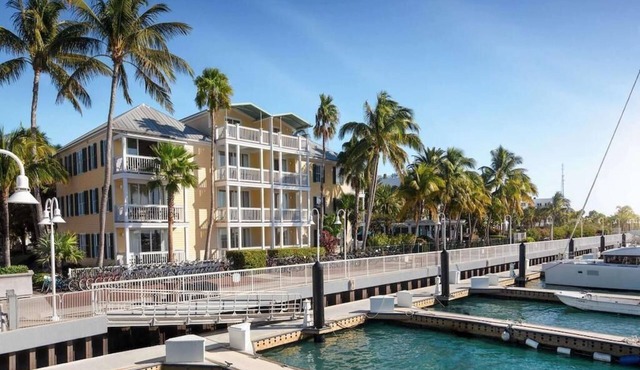 Hyatt Sunset Harbor, 2BD overlooking the stunning and beautiful Gulf of Mexico! in Key West