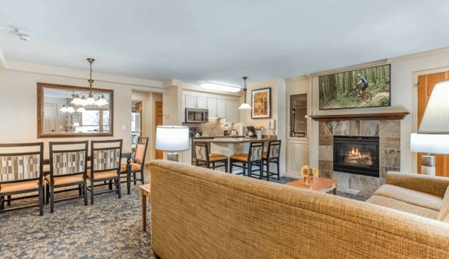 Impeccable 1BR Condo with Gym