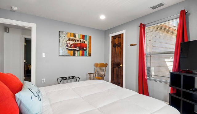In the Heart of Grand Junctions Charming 3-bedroom house