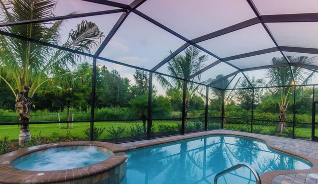 January 2026 Still Available ! TREVISO BAY -RESORT. LUXURY POOL & Spa GOLF HOME