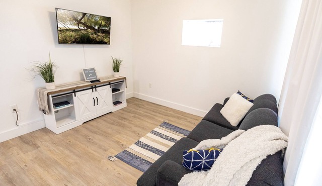 🤩king w/kitchen+washer/dryer+queen sleeper 🥾(15 mi.) maple canyon250mbps wi-fi in Mount Pleasant
