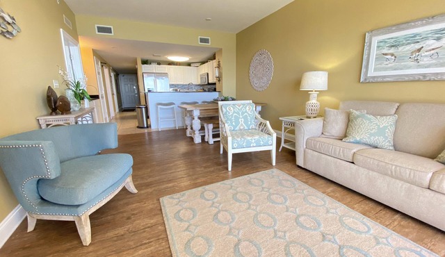 L👀K! ⭐️ TOP-RATED DIRECT BEACHFRONT @Calypso — 2 King Beds + FREE Beach Chairs!