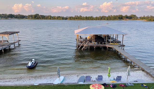 Lake House
