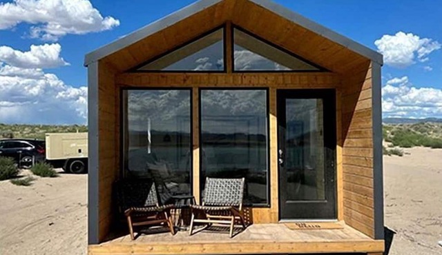 Lakeside Beach Casita - Views, Firepit, King Bed in Utah
