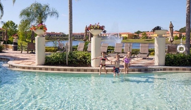 Lakeview Retreat on a gated resort with private pool in Kissimmee