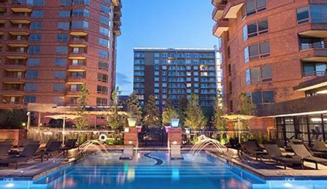 Landing at The Seasons of Cherry Creek - Studio in Cherry Creek