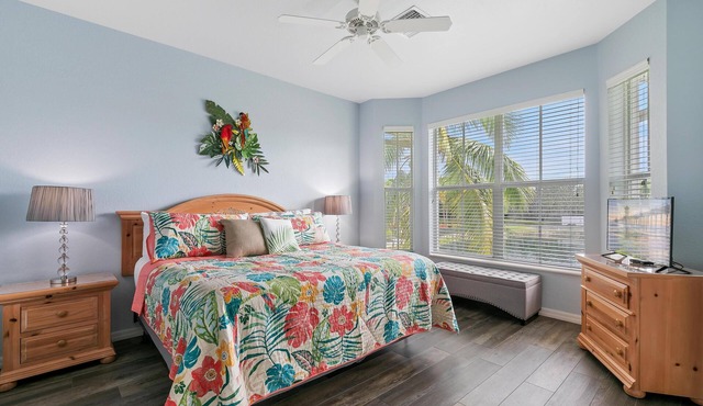Lely Greenlinks Villa Naples Heated Pool + FREE ROUNDS OF GOLF off season in Naples