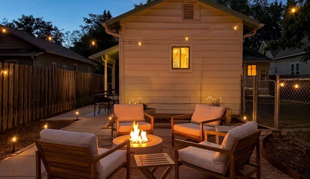 Lovely Guesthouse, AC, Backyard Gas Fire pit, Walking Distance to CSU & Old Town
