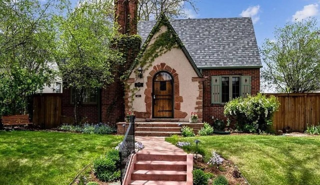 Luxury and Charm on Cherry Street