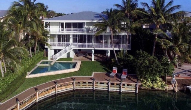 Luxury Bayfront Escape | Pool, Dock, Elevator & Sunset Views in Tavernier