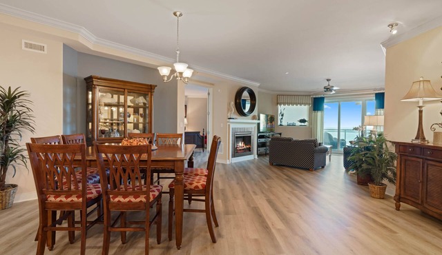 Luxury Oceanfront Paradise ~LARGE CONDO~