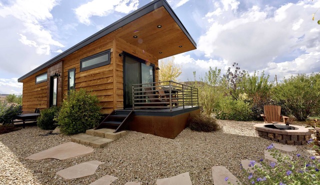 Luxury Tiny Home Near Grand Staircase Utah