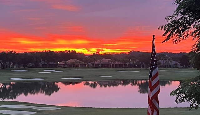 Luxury Villa Overlooking Lake Jovita's Championship Golf Course