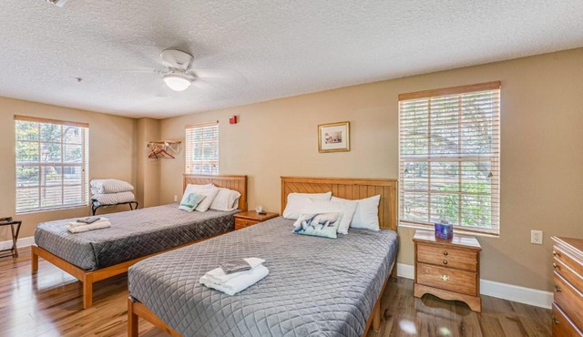 Manatee Room in Homosassa