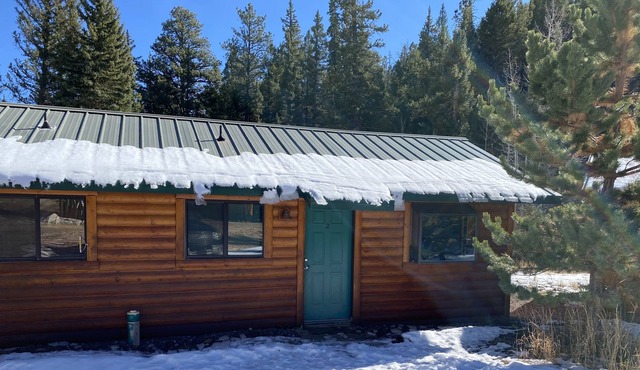 Marjos Cabin at the Lake