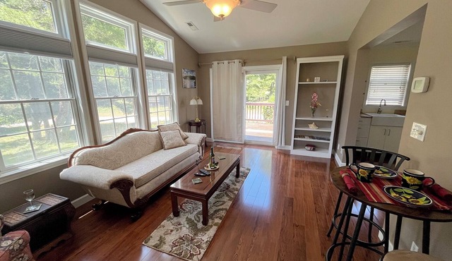 Meadow Winds, A mountain getaway. in Galax