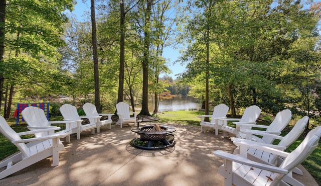 Memphis Lakeside Haven in Memphis
