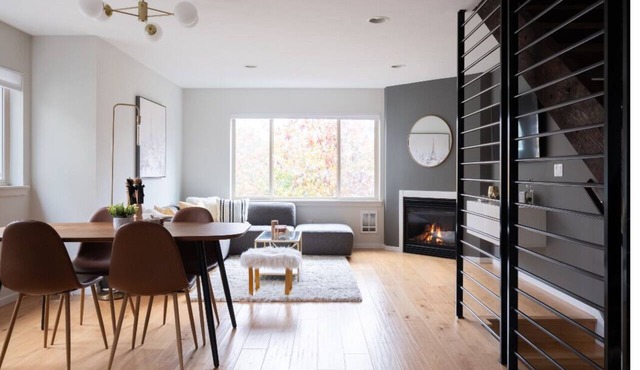 Modern Central District Townhouse — 1 Block from Judkins Park Light Rail, Patio in Seattle