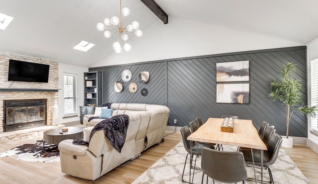 Modern Georgetown Home < 2 Mi to Blue Hole Park! in Georgetown
