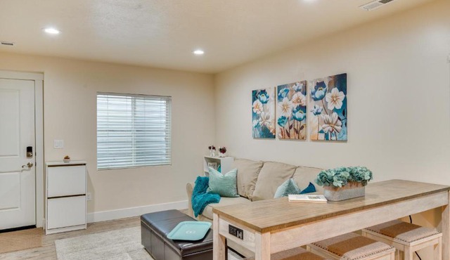 Modern Lehi Apartment: 2 Mi to Thanksgiving Point