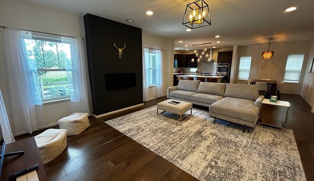 Modern luxury home - great for families