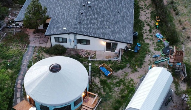 Modern Luxury Yurt Fully Furnished Prime Location