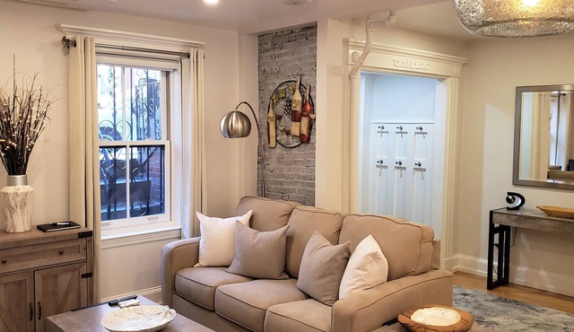 Modern, Smart 1Bed -Private Entry. Boston's Best Location Close to Everything in Boston