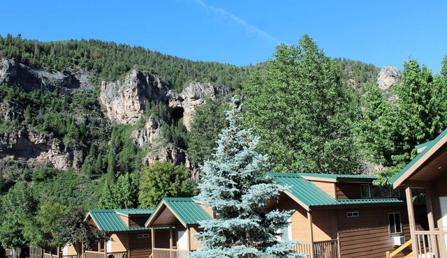 Mountain Cottage in Glenwood Springs, CO