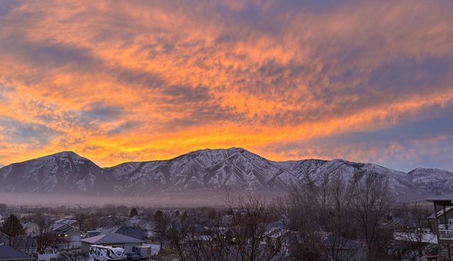 Mountain View Retreat - Sleeps 20! Perfect for large gatherings