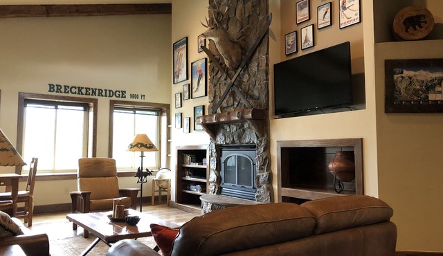 MountainTown Chalet - Location, Location, Location