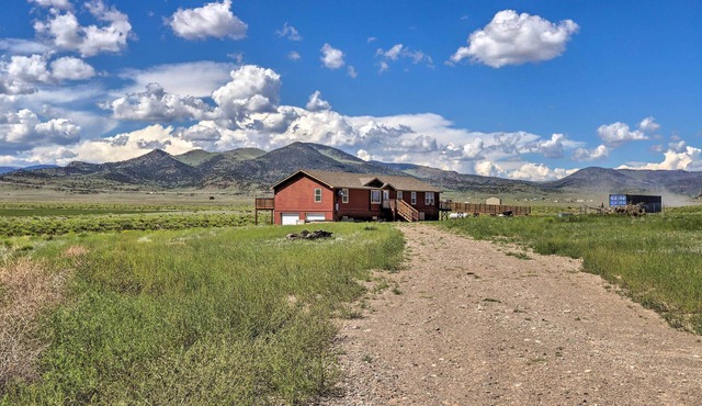 Mtn Gem w/Breathtaking Scenery: 7 Mi to Dtwn in Del Norte