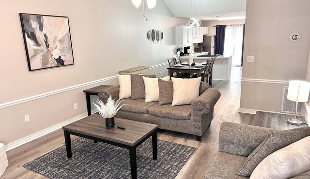 New! Homey Oasis near the Reservoir in Ridgeland