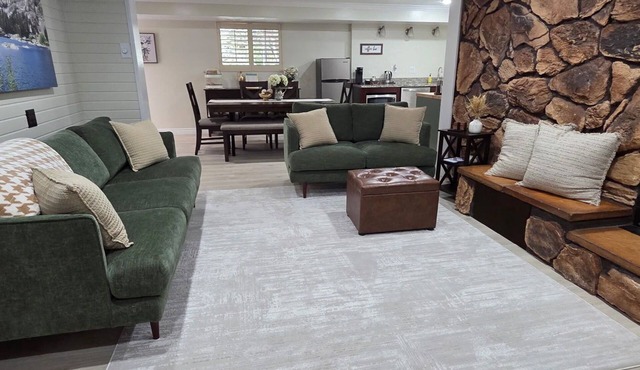 Newly Remodeled Basement Apartment - In/Outdoor Games, Private Patio, BBQ Grill